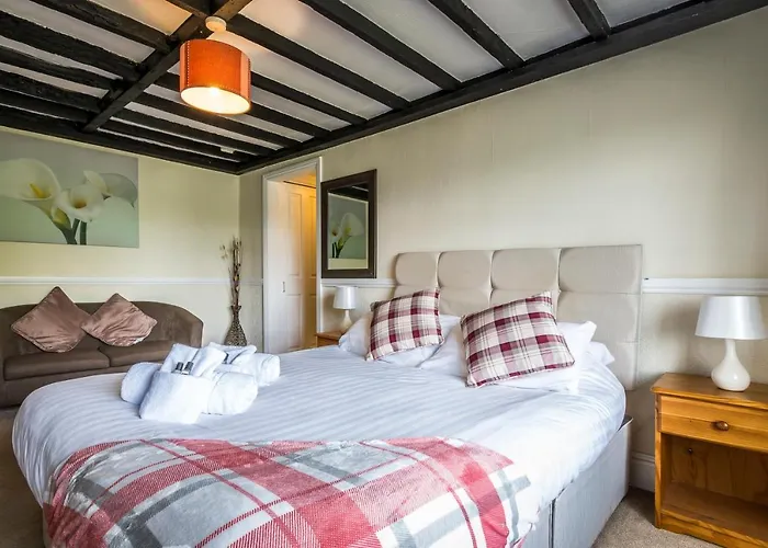 Parsonage Farm Inn